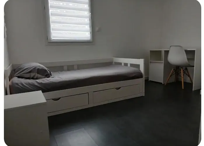 Maison De Au Calme Avec Espace Jaccuzi 펜션